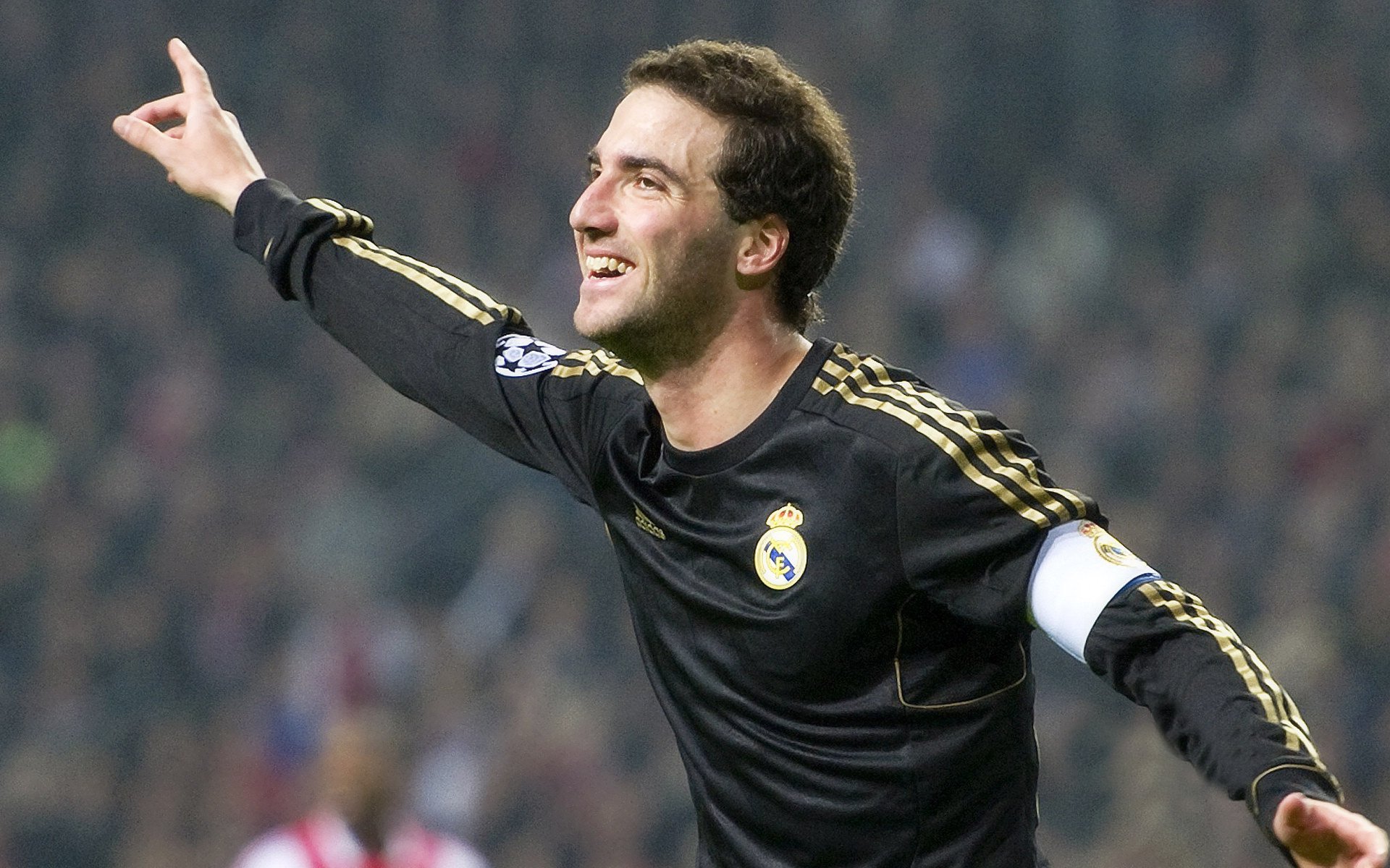 Kaiyun官方登录入口-凯特·道格拉斯泳姿优雅，实力硬核，道格拉斯 凯瑟琳